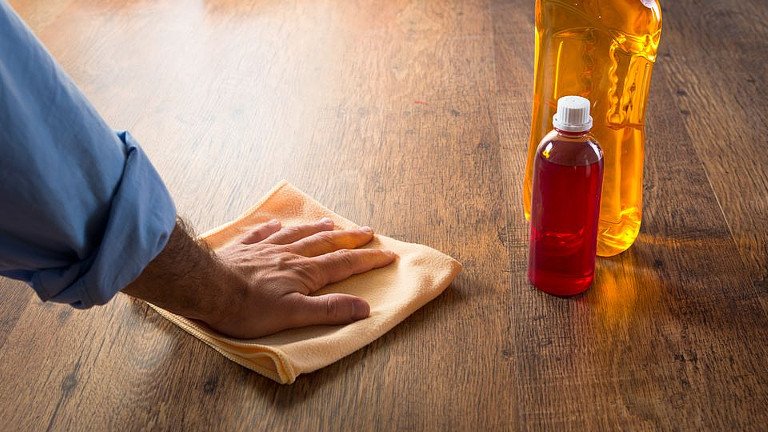 Desinfectar pisos: menos virus y menos bacterias 3 cómo limpiar los pisos de madera